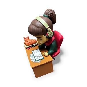 Yotooz Lofi girl collecible limited edition from Youtooz music collection EUC